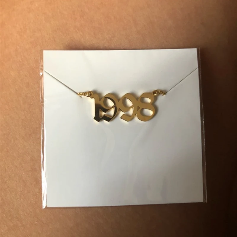 Новое ожерелье для ребенка год рождения мамы на выбор английское с цифрами