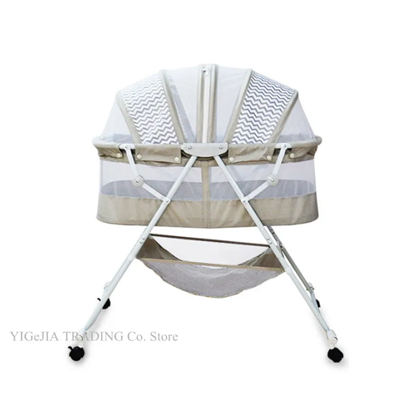 Multifunctional Baby Bed, Can Convert To Rocking Cradle, Portable Infant Bassinet with Lockable Wheels