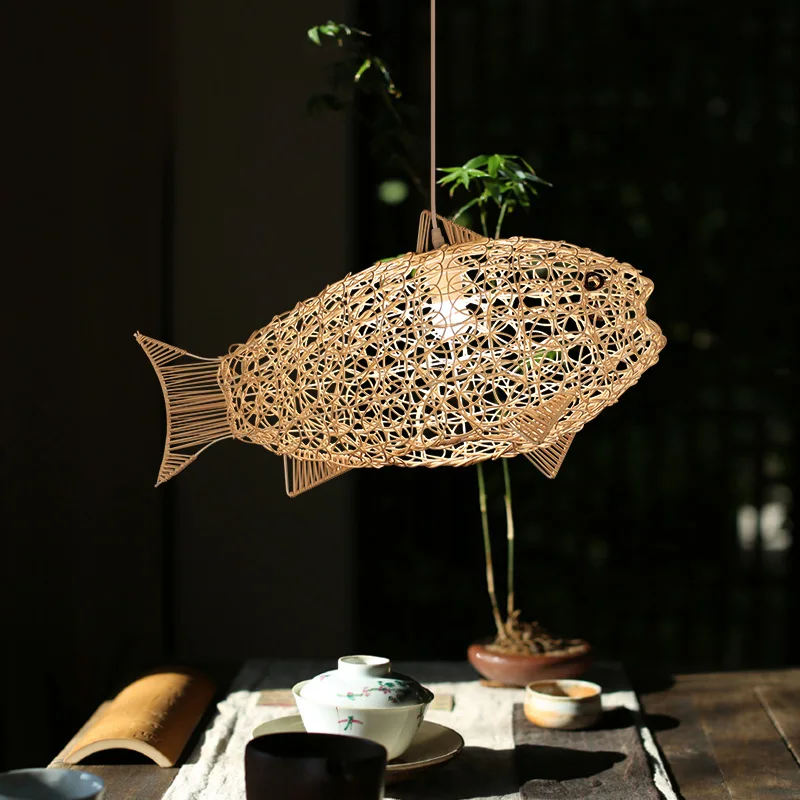 Lámpara de Rota para loft, sencilla y moderna, con personalidad, creativa, candelabro de madera con forma de pez