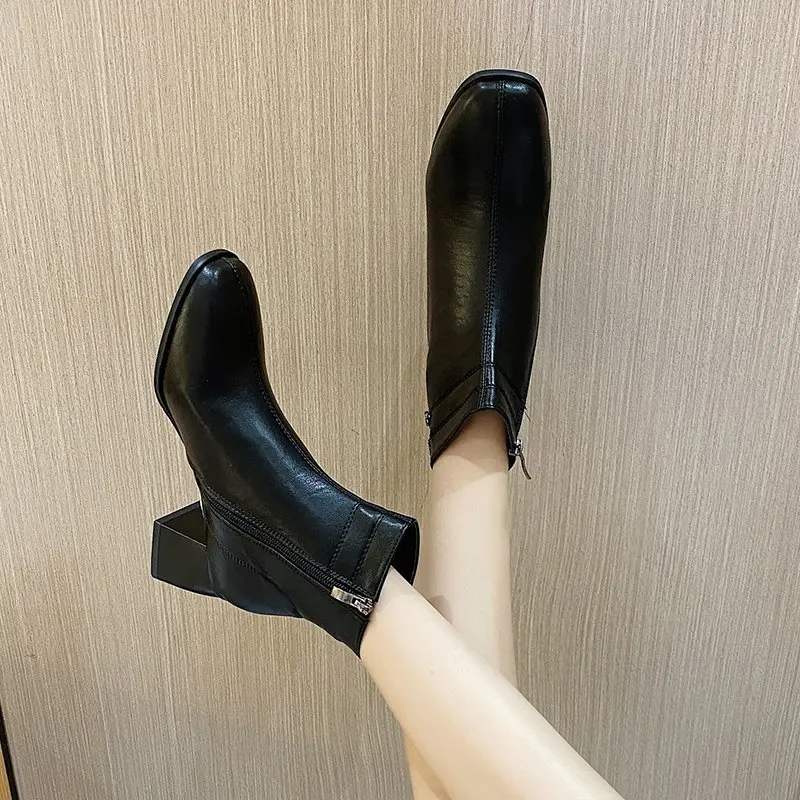 

Women's Short Ankle Boots Nice Autumn and Winter New Martn Boots Women Buckle Thin Shoes Mid-heel Thick Heel Short Cotton Shoes