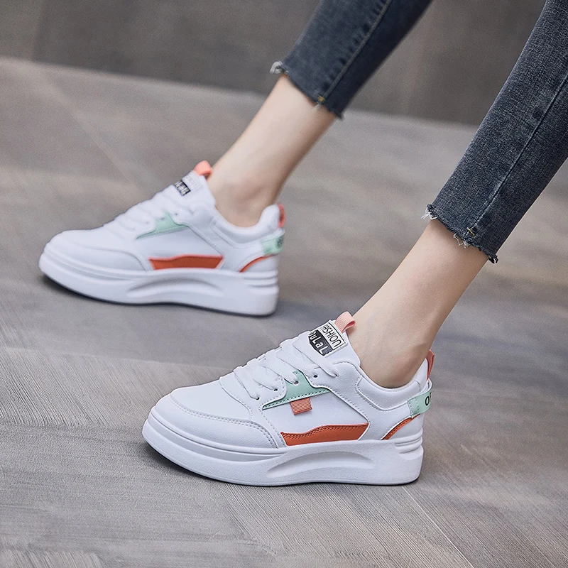 

Ins thick soled small white shoes women's fashion 2021 autumn new breathable student board shoes casual Korean version