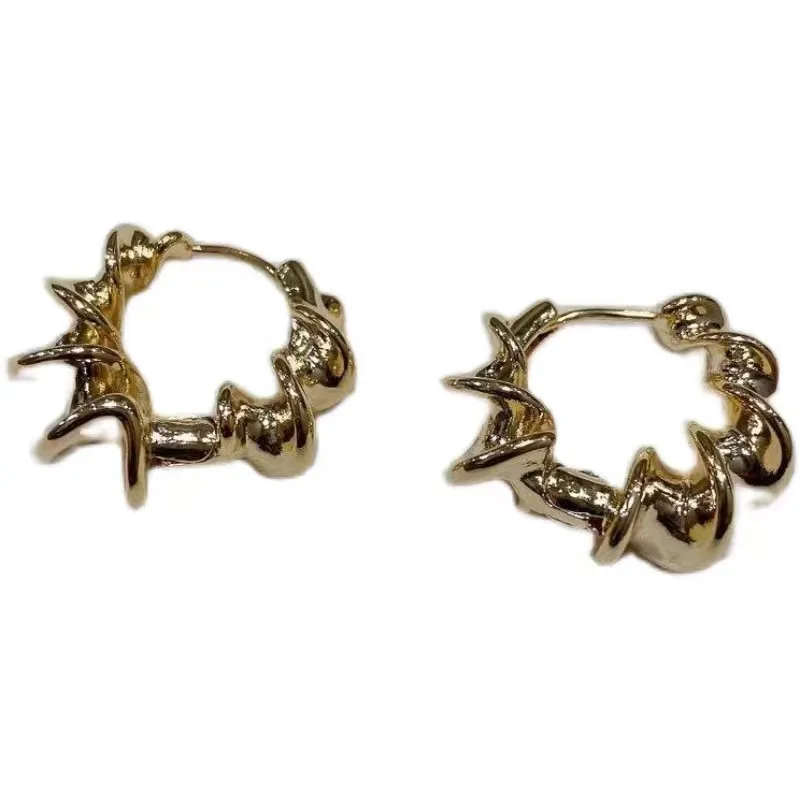 

TIMEONLY Statement Spiral Meatl Hoop Earring Simple Korean Style Circle Earrings for Women Ladies Wedding Gift Accessories