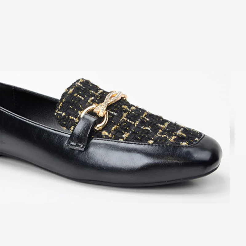 Fashion Women's Shoes Spring British Style Low-Heeled Ioafers Comfortable Female Single Moccasins Gold Metal Chain Flat Shoes