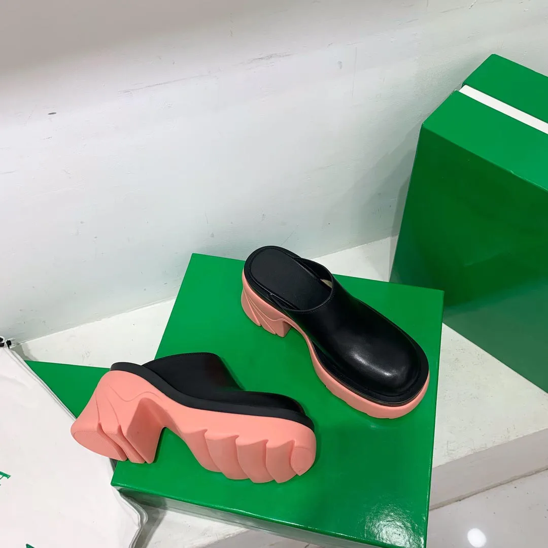 Шлепанцы женские на платформе роскошные брендовые открытый носок кристаллы