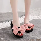 Женские летние коричневые пляжные сандалии, шлепанцы для дома и улицы, пляжная обувь, модные женские Повседневные тапочки с бантом, новинка 2020