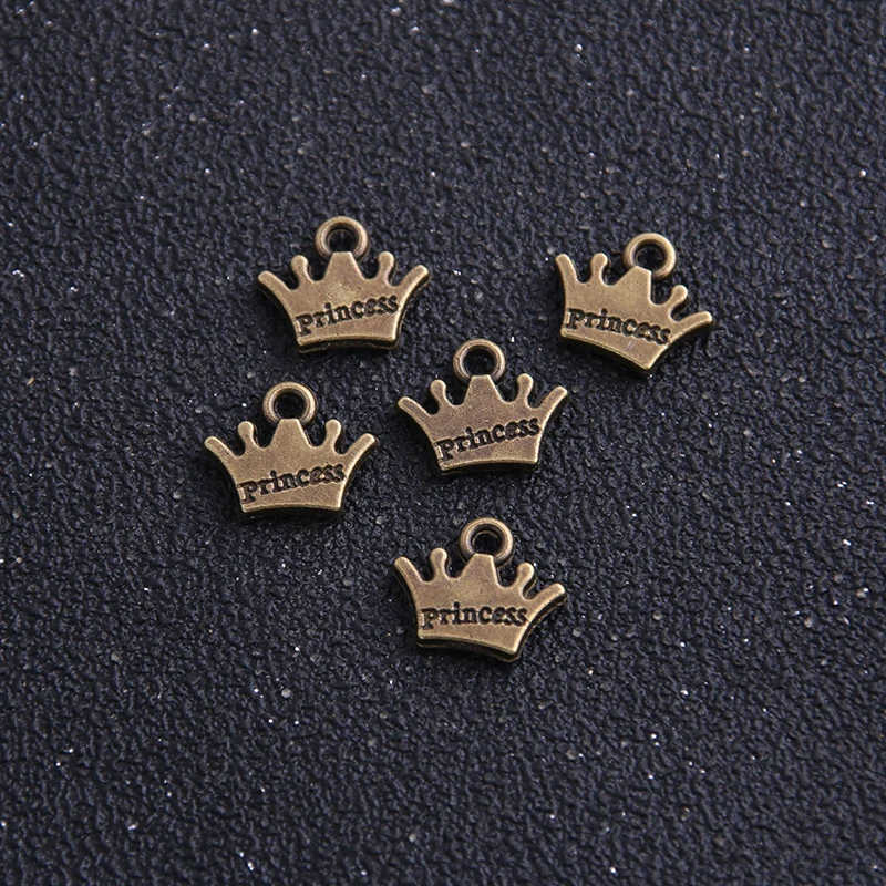 Подвески-талисманы из плиссированного металла 3 цвета 11 х13 мм мини-корона 30 шт. |