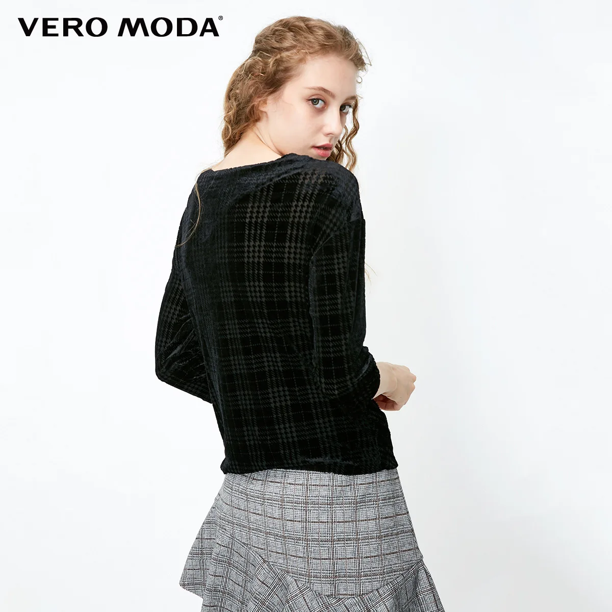 Женская облегающая футболка с круглым вырезом и рукавом 3/4 Vero Moda на осень | 318330505