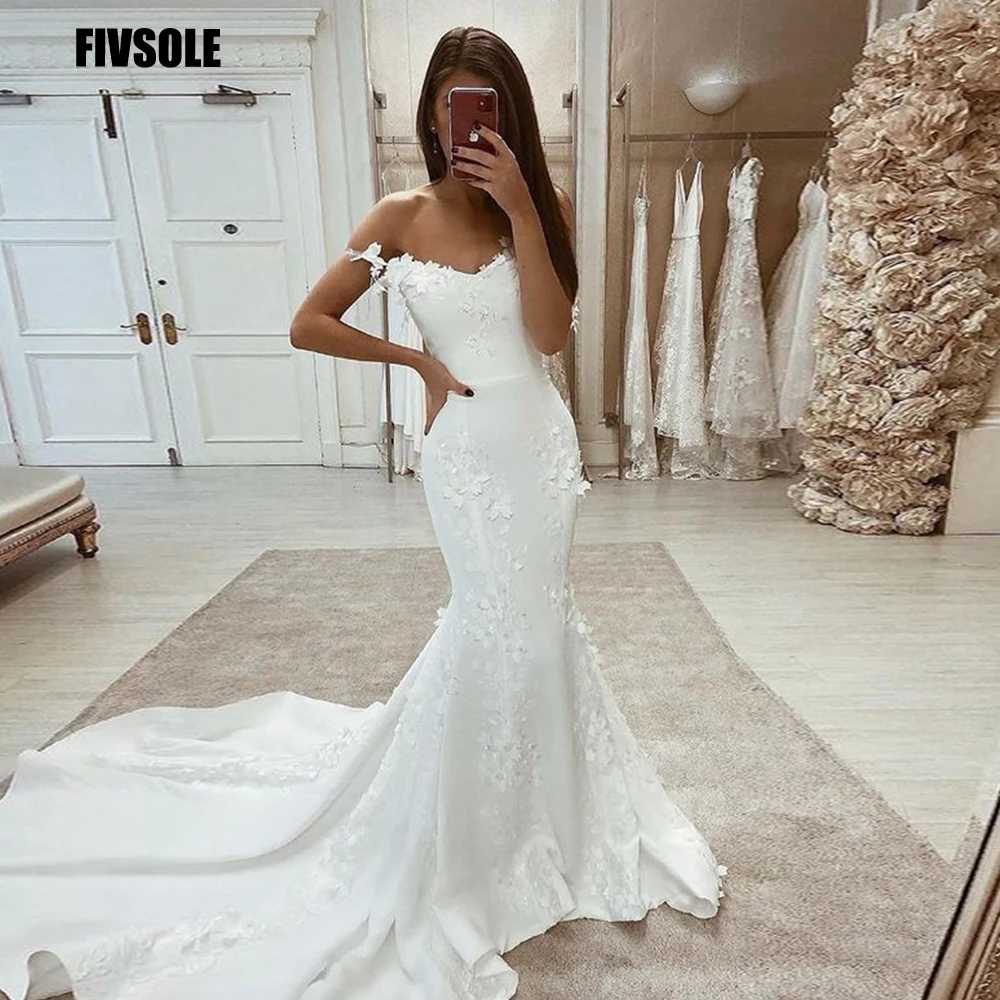 

Modest Mermaid Satin Off Shoulder Sleeves Wedding Dresses V Neck Charming Lace AppliquesTrain Bridal Gowns Vestido De Noiva