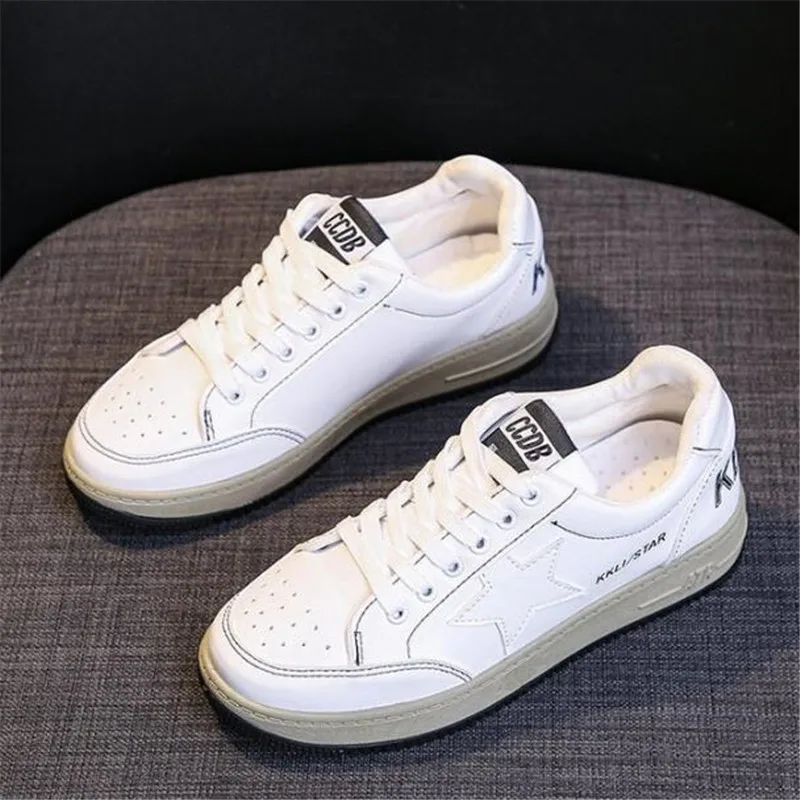 

Retro women's shoes 2021 new wild fashion breathable women casual shoes sports running womens platform sneakers loafers