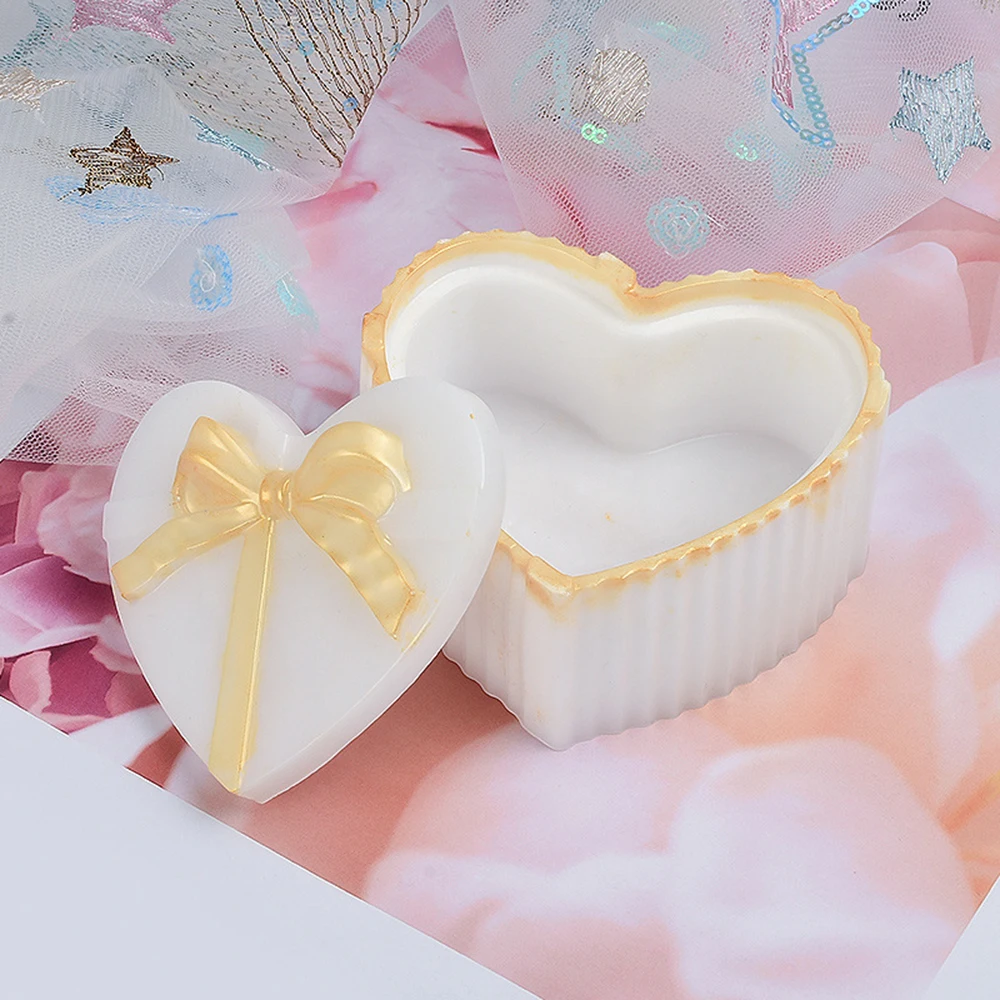 Подарочные коробки силиконовые формы с лентами драгоценные в форме сердца