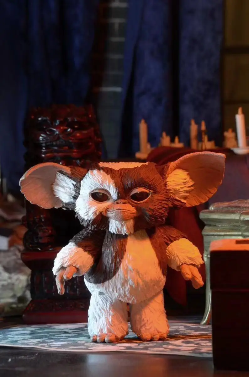 

16cm Original Edition Ultimate Gizmo Neca Gremlins Action Figures Super Movable Joints Gremlin Plush Model Collectible Toys
