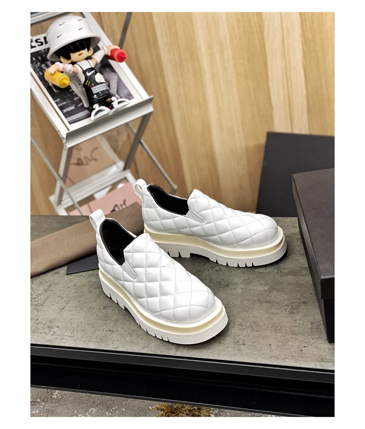 

2021New Leather Thick-soled Soft Leather Muffin Flat Bottom All-match Black Small Leather Shoes Single Shoes Women Early Spring