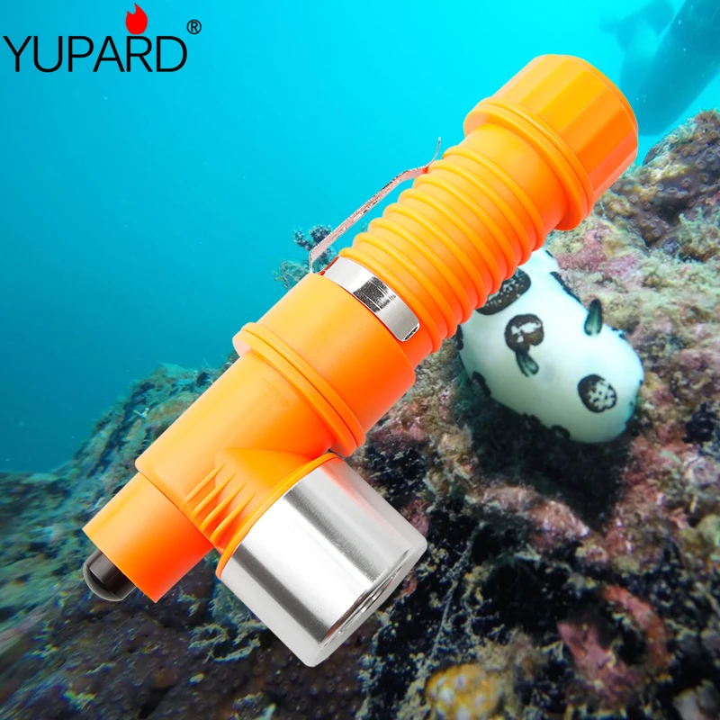 저렴한 XL-L2 LED IPX6 다이빙 화이트 라이트 옐로우 라이트 손전등 방수 자석 미니 야외 조명 작업 조명 + 18650 배터리