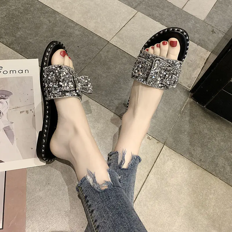 Обувь 2020 г. Тапочки Женская верхняя одежда Сезон лето yi zi tuo Нескользящие сандалии