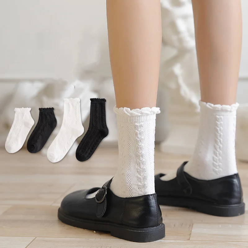

ELGIREF Black White Jk Uniform School Girls Lolita Cosplay Accessories Socks Girls Cotton Knitting Lace Top Loose Rib Sockken