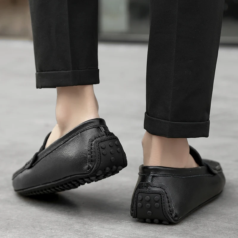 Мокасины мужские из натуральной кожи мягкие повседневные туфли для вождения