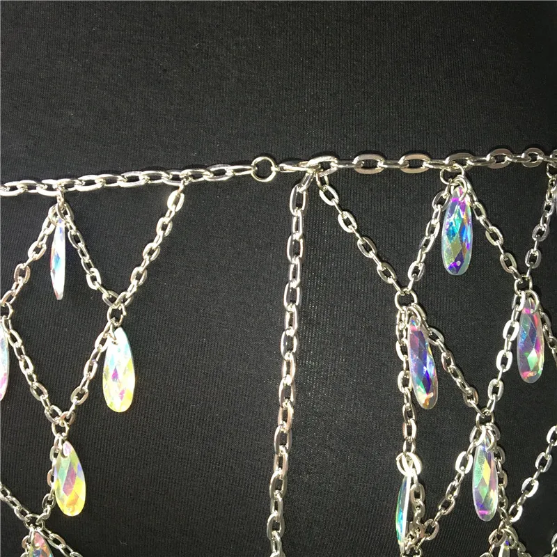 Bling дождевыми каплями драгоценные камни стразы металлические цепи безрукавки Для женщин Открытое платье с украшением в виде кристаллов кулон укороченный топ фестиваль летняя пляжная одежда, Топ