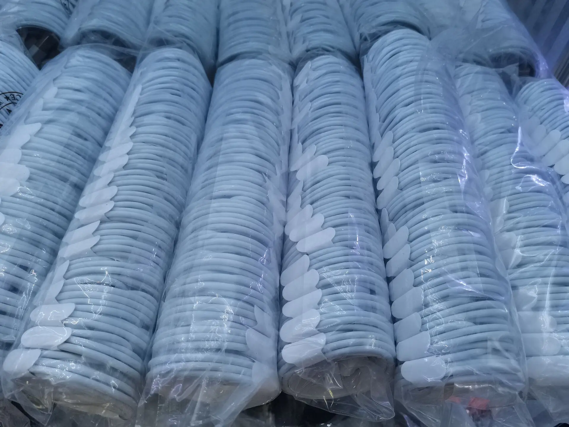 

DHL 100pcs lot 7 8 generations OEM quality 1m 3ft USB Data Sync Charge phone Cable for 6 7 8 x with foxconn label bag