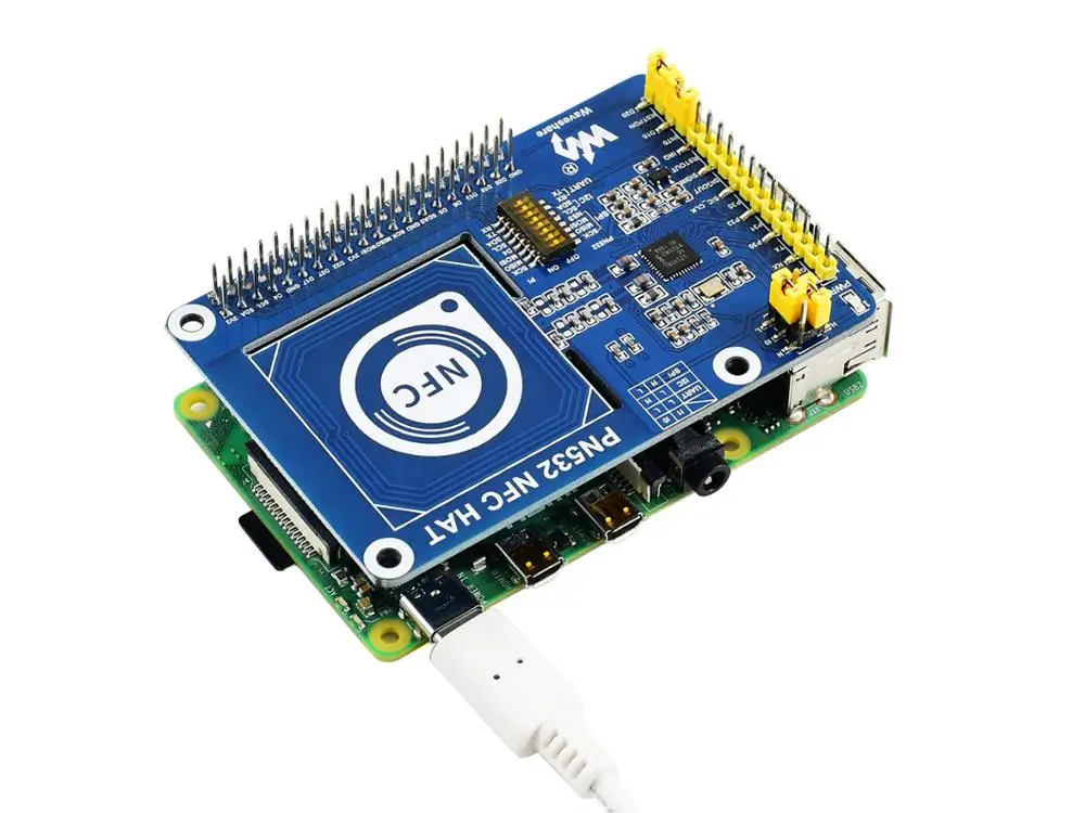 Плата Waveshare PN532 NFC для Raspberry Pi поддерживает три интерфейса связи: I2C SPI и UART |