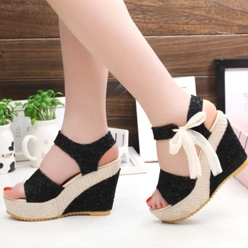 

Women's Sandals 2021 Summer New Style Fish Mouth Thick-soled Increased Slope Heel High Heels Outdoor Lightweight Beach Shoes