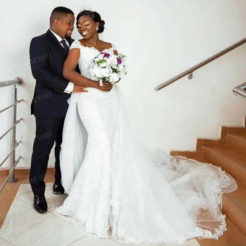 

Lace Detachable Train Mermaid Wedding Dresses V Neck Cap Sleeve Plus Size Church Wedding Gowns Bridal Bride 2021