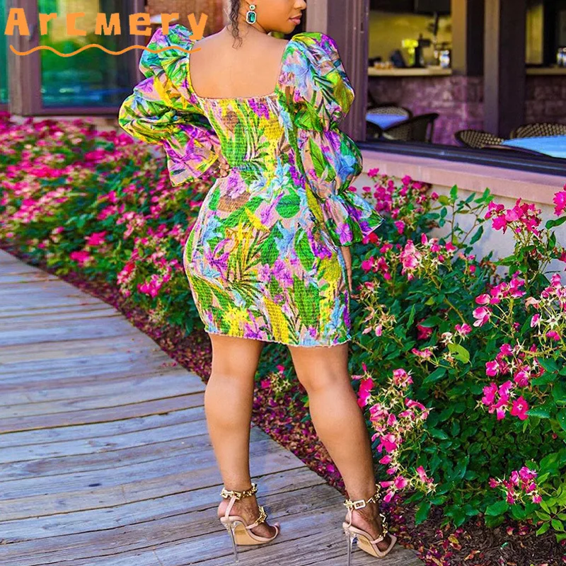 

Women Square Neck Puff Sleeve Floral Printed Bodycon Mini Dress
