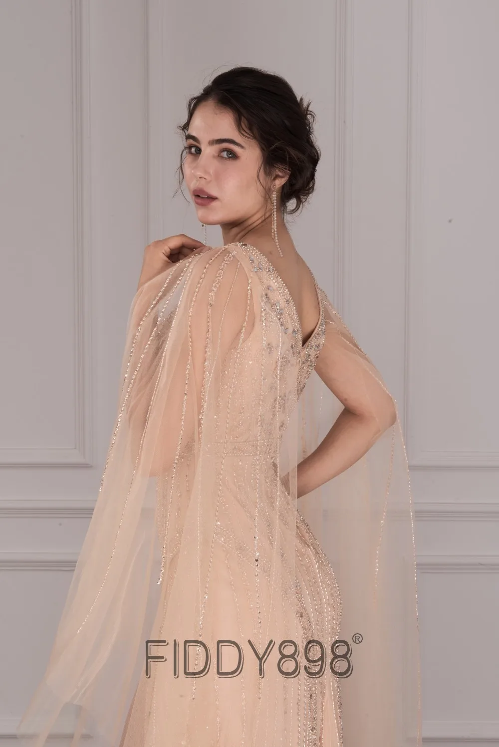 Crystal Diamond Dress Split Side Sequins Beaded Prom Gown 2020 For Girls Cap Sleeves Long Champagne Gown Party Vistidos De Gala