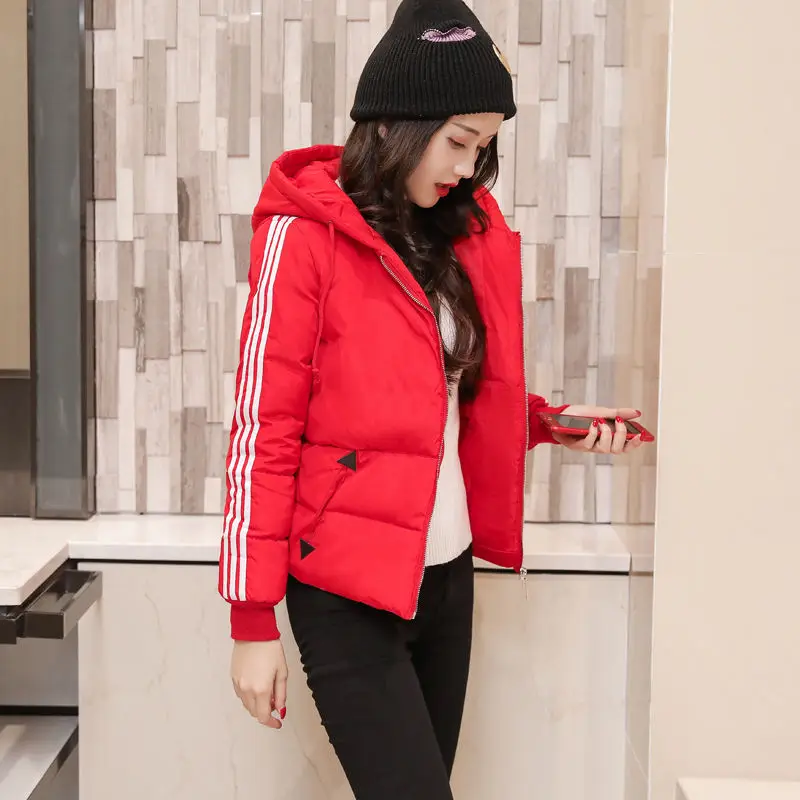 Куртка с хлопковой подбивкой женская зимняя куртка 2020 короткая одежда новая