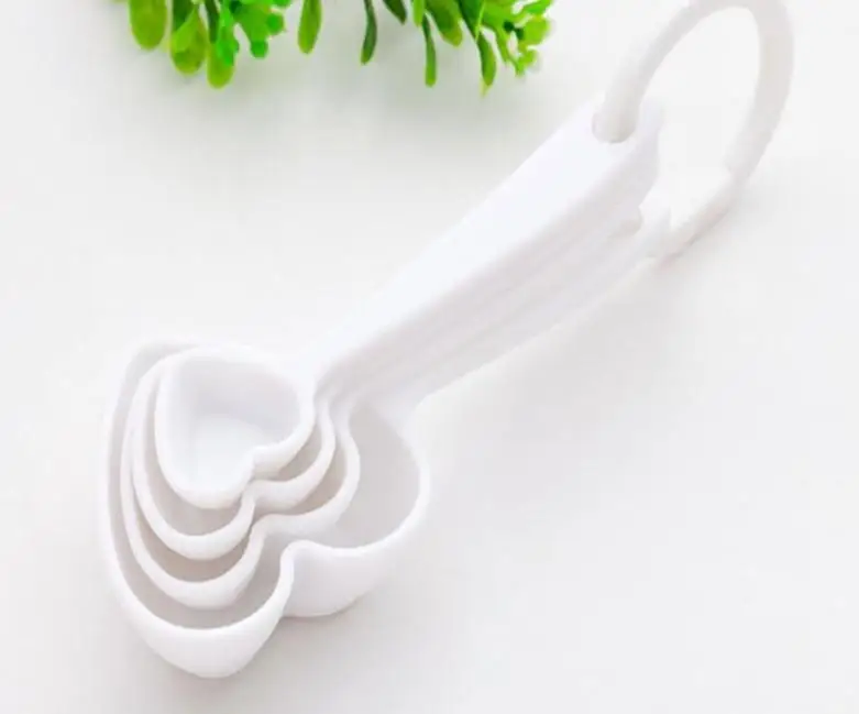 4 шт. творческий в форме сердца набор мерной ложки пластиковые измерения для