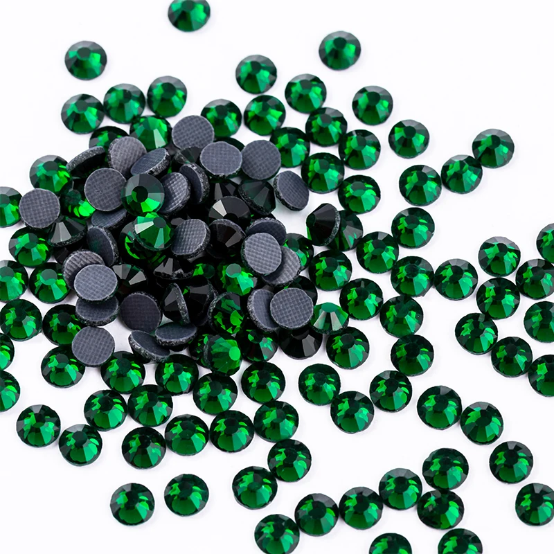 

Hot Fix Rhinestones High Quality Emerald SS4-30 1440pcs Crystal Super Glitter Cabochons Flatback Iron On for Cloth Decoration
