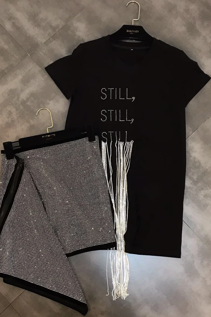 

2020 Spring New Hot Drill Fringed Letter T-shirt + Asymmetric Sparkling Skirt Fashion Two Piece Women's Skirt Set Camiseta Mujer