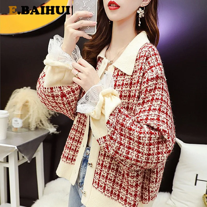 

E-BAIHUI 2020 Autumn Cardigan Ladies Vintage Kinted Jackets Loose Short Stitching Lace Cuffs Check Plaid Sweater Jacket Women
