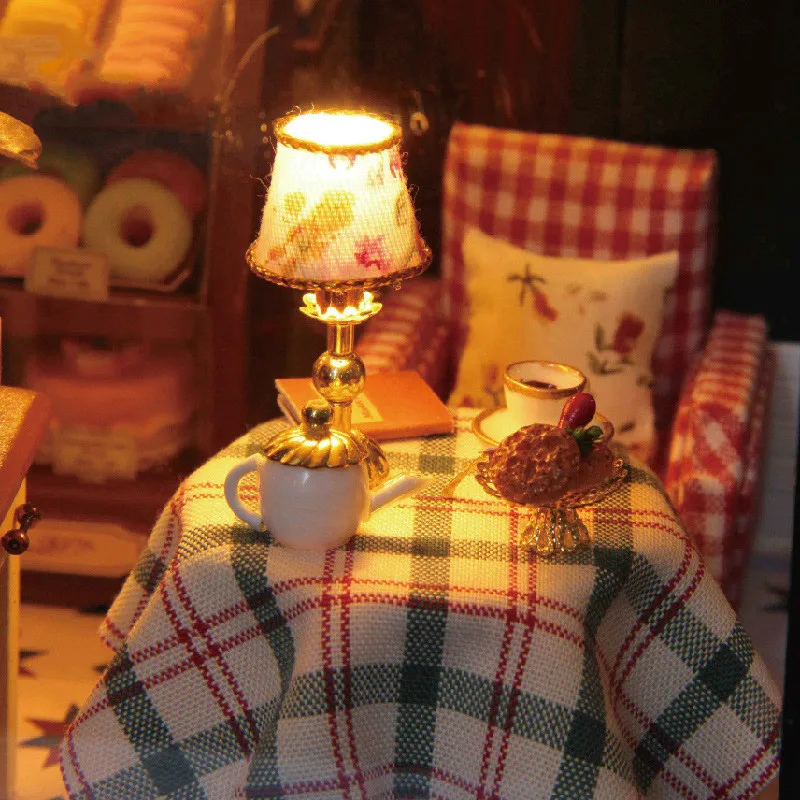 

LED Pari Caffee Cake Shop doll house furniture diy dollhouse wood diy doll house miniature dollhouse furniture children Toy gift
