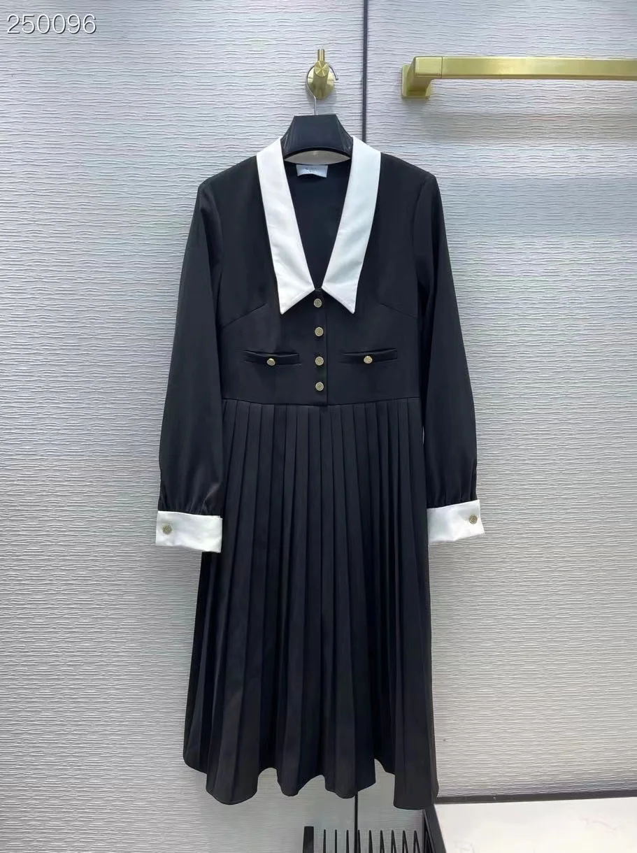 

Fyion Runway Fashion Autumn Vintage Midi Dress Women V-Neck Long Sleeve Black Pleated Hot Sale Dresses