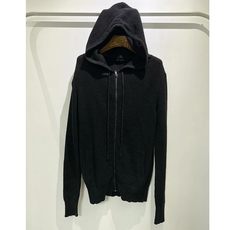 Текстурный кардиган на молнии черный мужской с капюшоном мужская шапка свитер