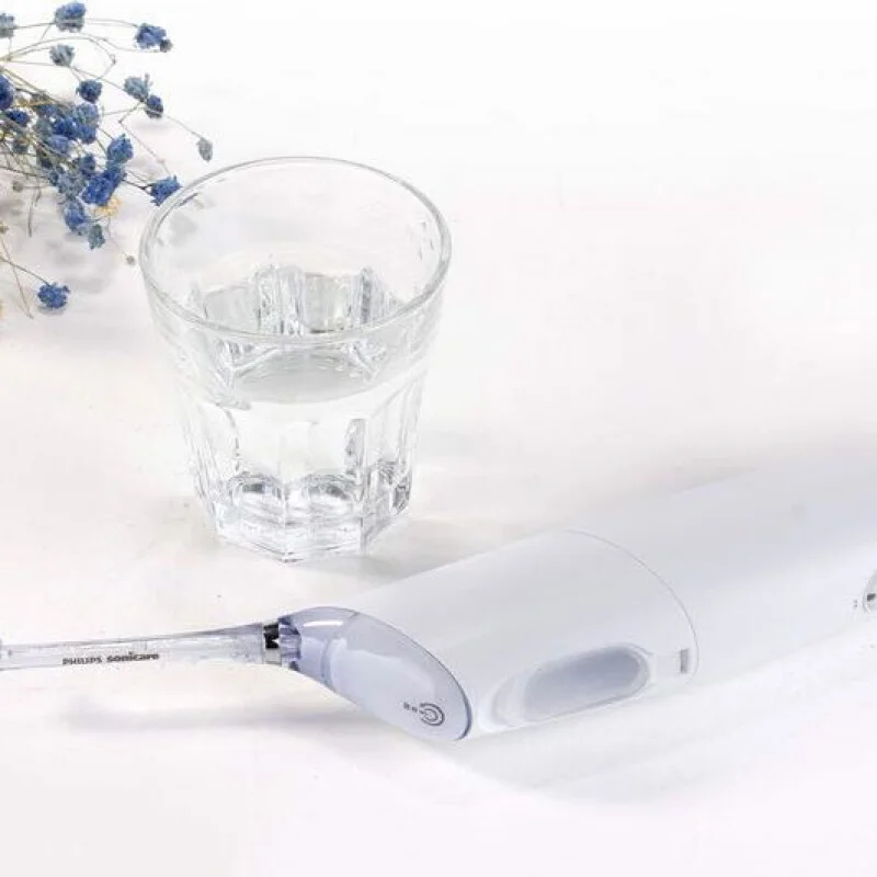 Флоссер Sonicare HX8340 с насадкой и зарядным устройством 100% оригинальный | Бытовая