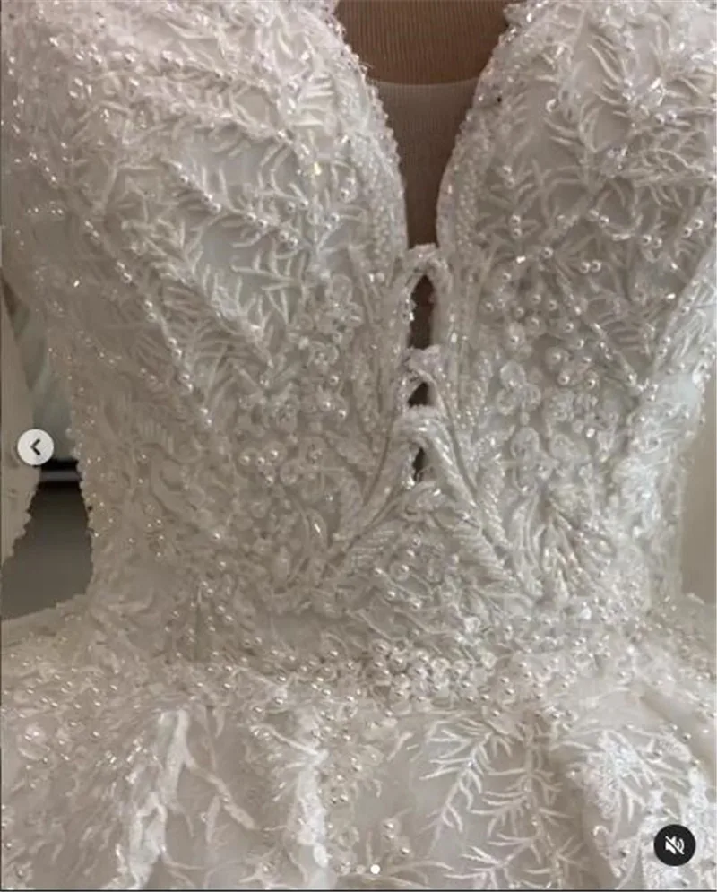Luxury Lace Ball Gown Wedding Dress 2021 Sexy Deep V Neck Beads Long Sleeve Wedding Bridal Gowns Robe De Mariage