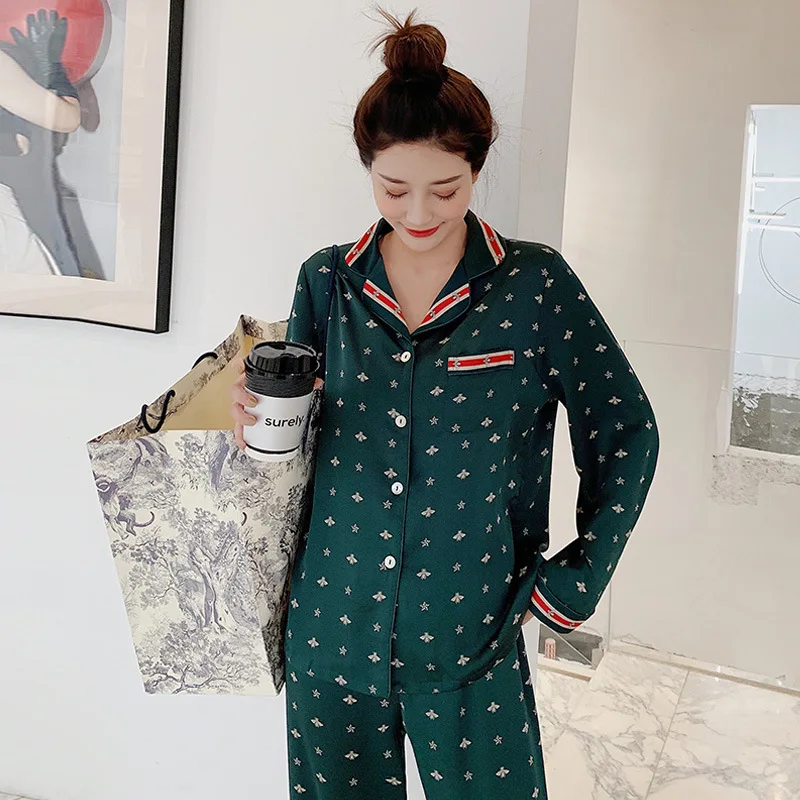

Bee Print Satin Pajamas Women Long Sleeves Pajama and Pants Set Thin Home Wear Suit Top Fashion Sleepwear Drop Shipping