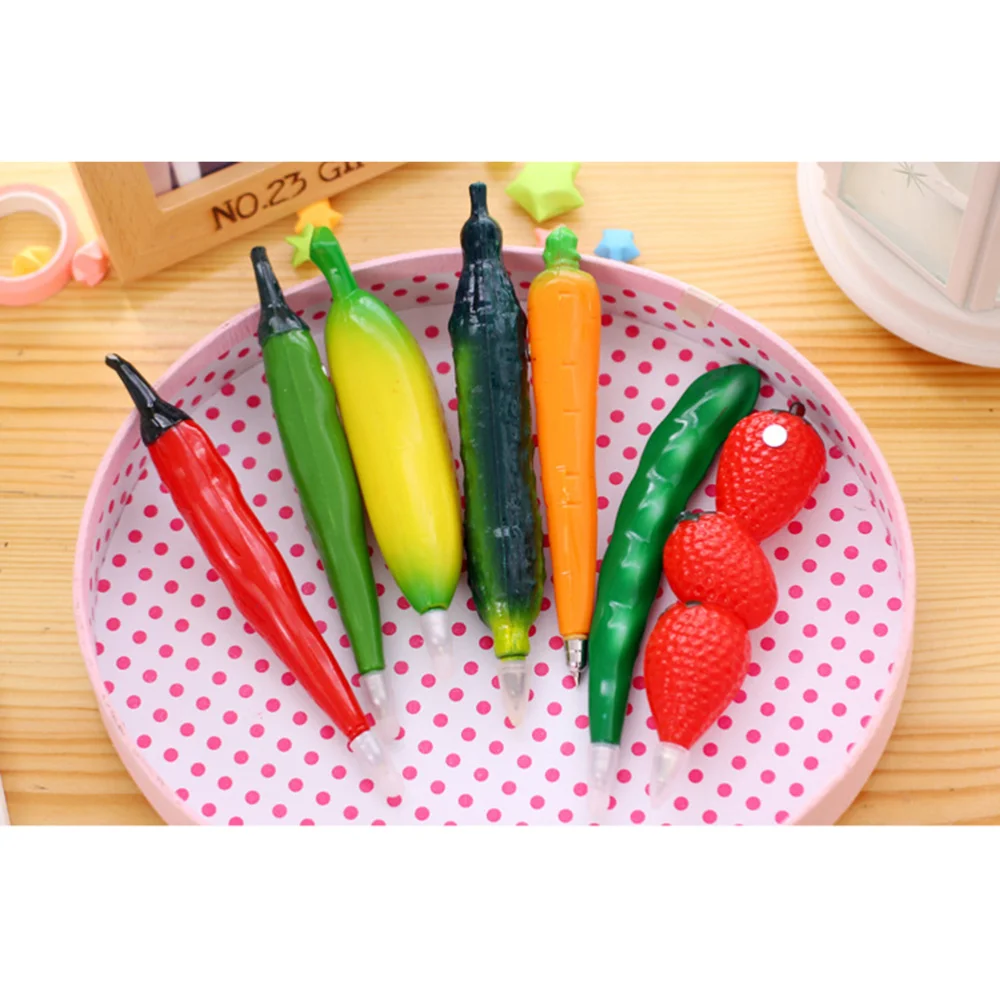 

1pc Strawberry Ballpoint Writing Pen Cartoon Lifelike with Magnet for Gift Red