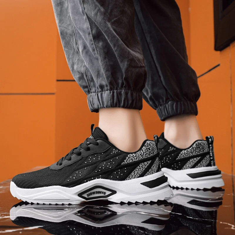 

Cold Sticky Comfortable Fashion Sports Low Top Snerker Flying Mesh Board Casual Sneaker Lightweight Outdoor Sports