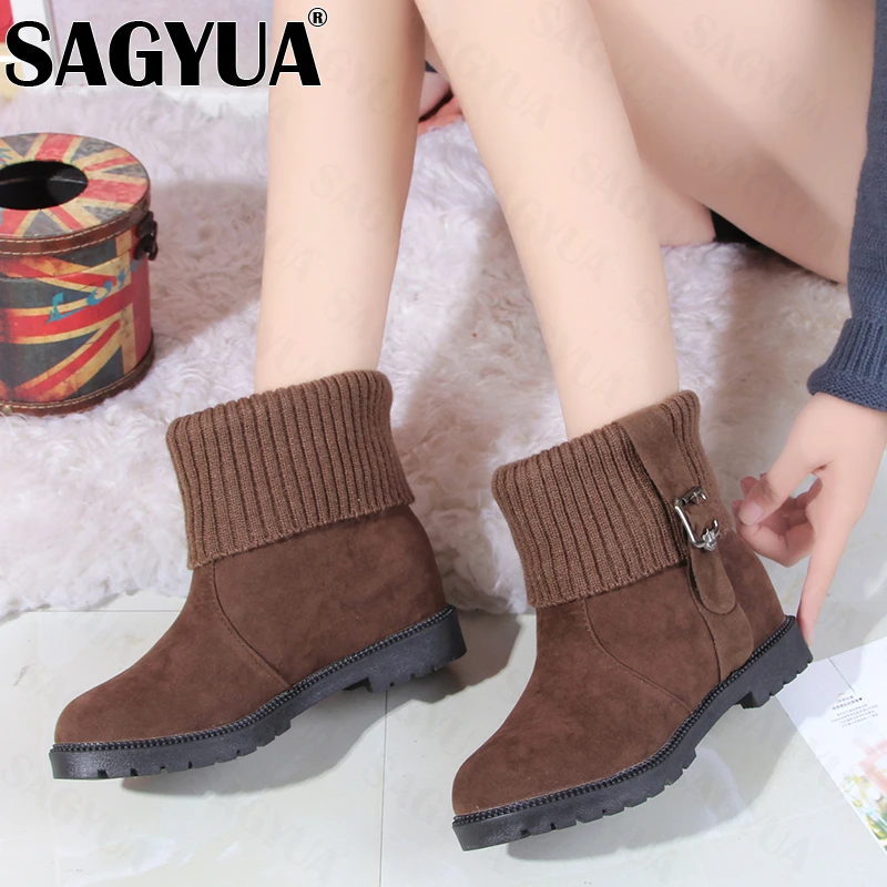 

Женские замшевые ботинки-челси на платформе, Дизайнерские повседневные Теплые ботильоны на плоской подошве, с плюшевой подкладкой, для зим...