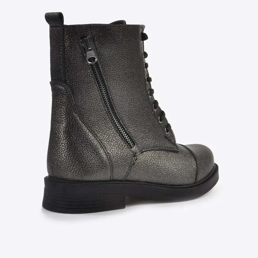 

Women Boots Mink Shoes Women Platinum Print Boots Vzn20-007K
