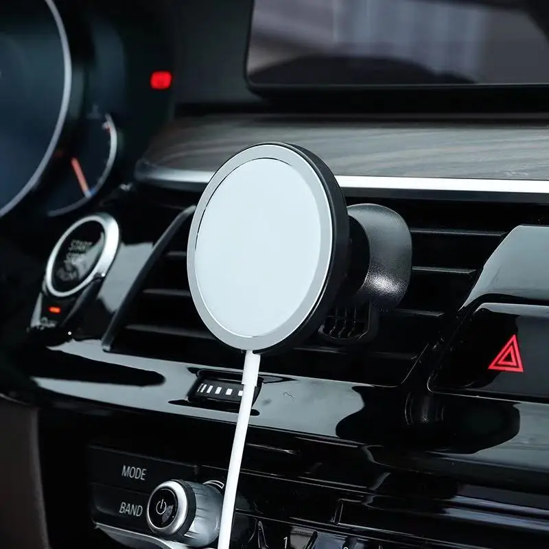 

15W magnetic wireless car charger, suitable for iPhone 12, Xiaomi, Samsung and other car phone holders Magnetic wireless charger