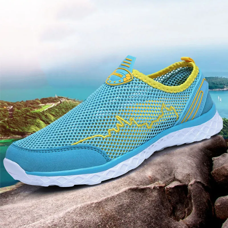 Новые женские туфли летние сандалии на платформе Демисезонная обувь без