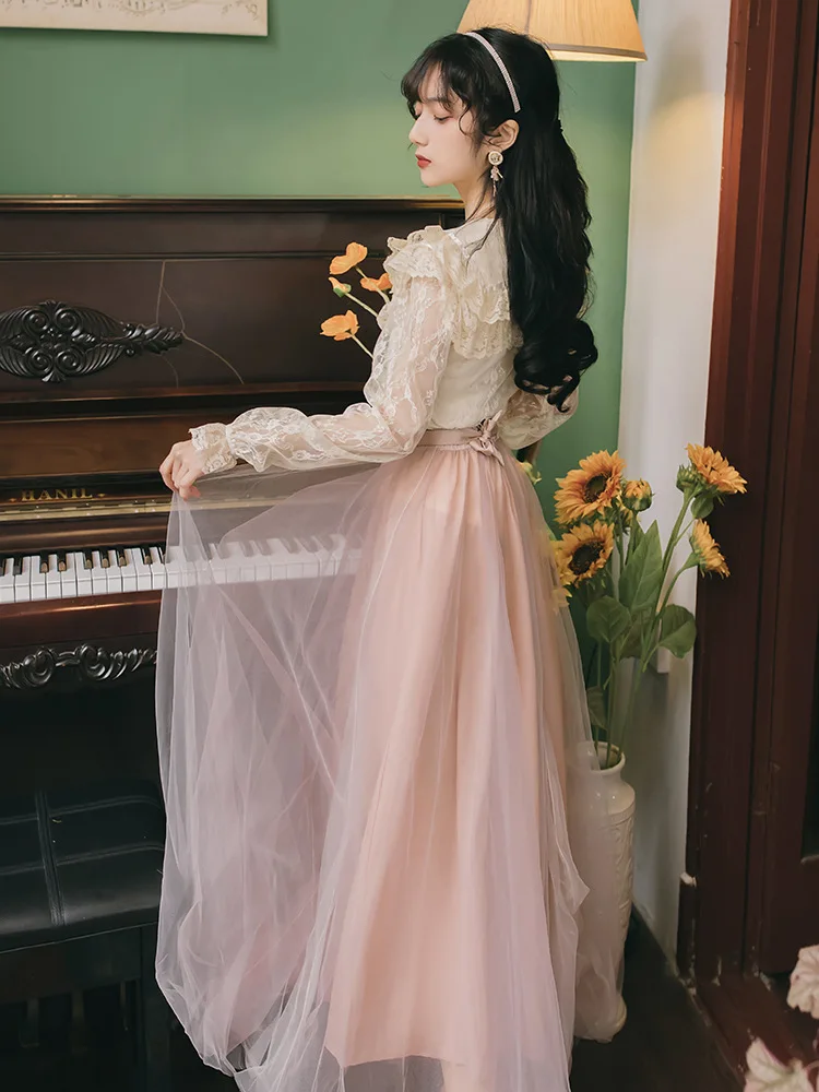 

Modern Vintage Style Outfits For Office Lady Elegant Long Sleeve Lace Blouse Female Tops & Pink Maxi Skirt Women Set