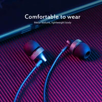 fast delivery earphones headsets with built in microphone 3 5mm in ear wired earphone applicable for samsung and huawei phones