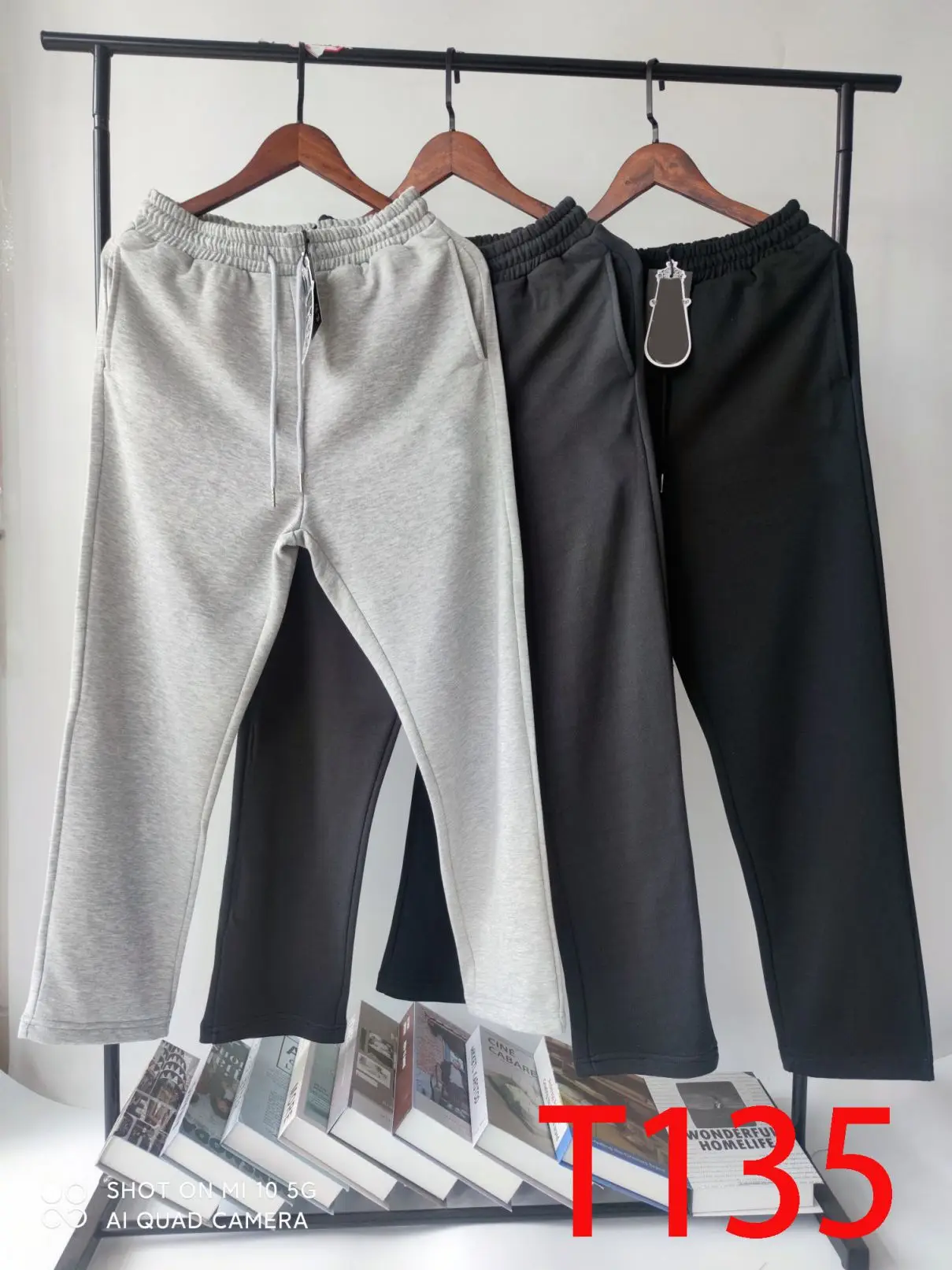

T135 Autumn white couple guard pants punk style cross flower letters foam printing high quality all-match pants