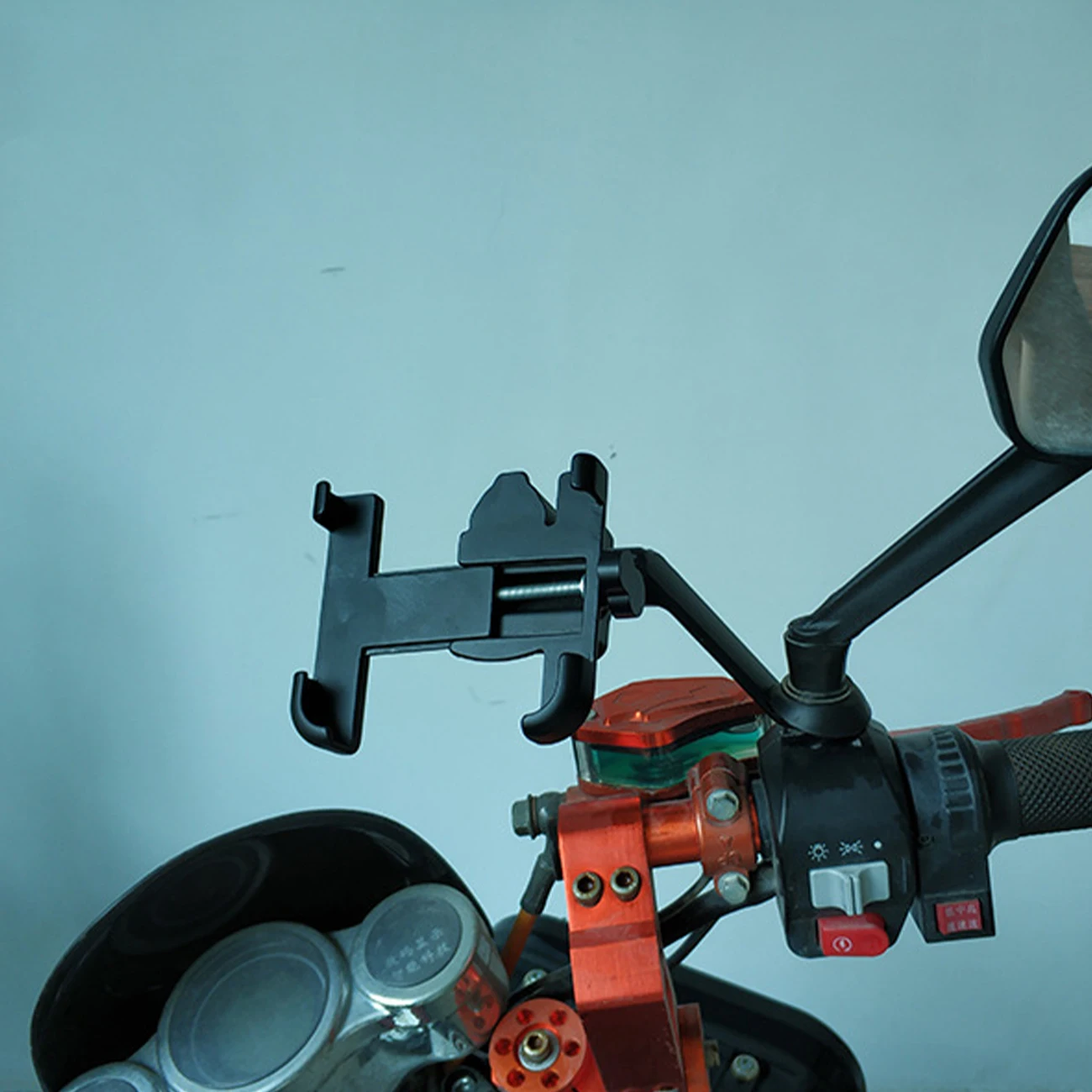 

1pcs Universal Motorcycle Rearview Mirror Clamp Holder Adapter Mobile Phone Stand Aluminum Alloy Mounting Extension Adapter