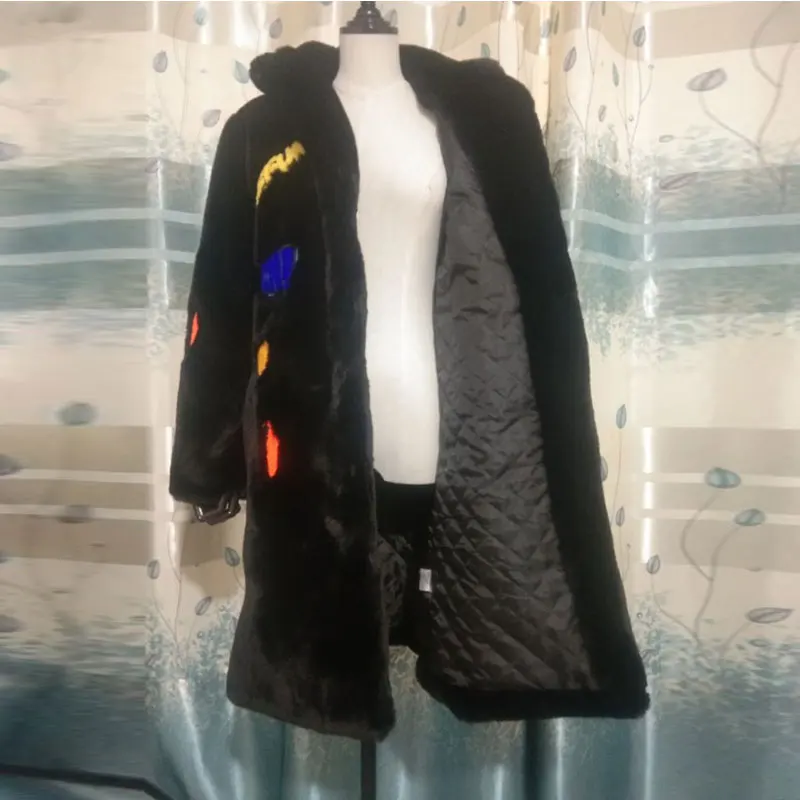 Новые зимние модные пальто из искусственного меха кролика корейские женские свободные блестящие длинные пальто с рисунком улыбки Большие размеры меховые куртки пальто