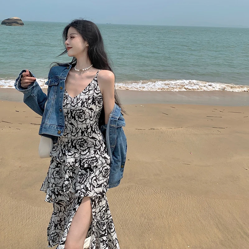 

COIGARSAM French Style Ruffles Women dress Patchwork Spaghetti Strap V-Neck Dresses 363363